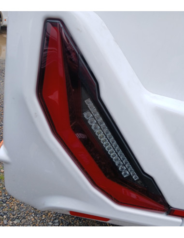 Farolim traseiro esquerdo Jokon Sunlight