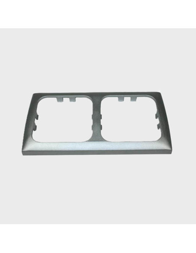 Aro duplo cromado com tampa para tomada